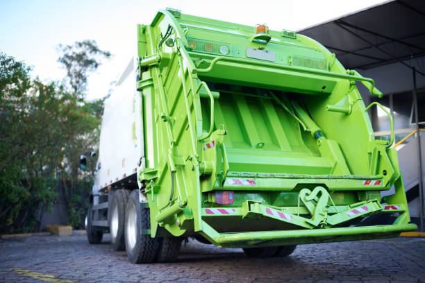 Best Commercial Cleanout Services  in Iselin, NJ